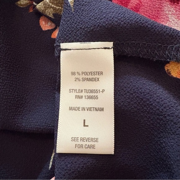 West Kei Navy Floral Tie-Front or Back Short Sleeved Blouse - Picture 4 of 16